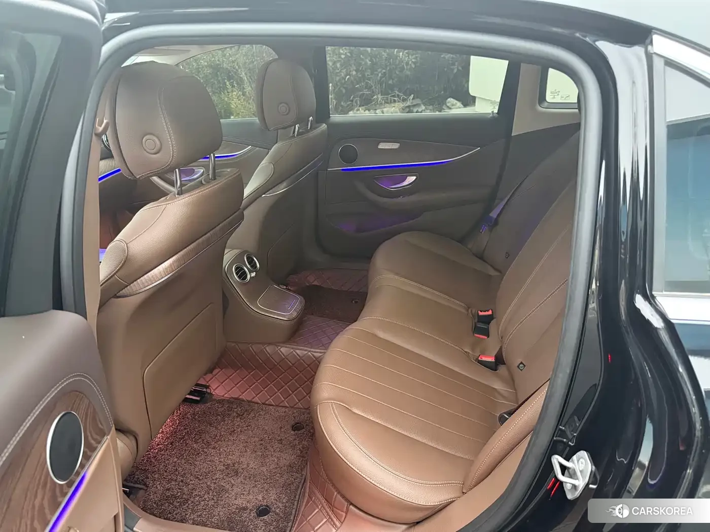 Mercedes-Benz E-Class id 4539371 из Китая 14
