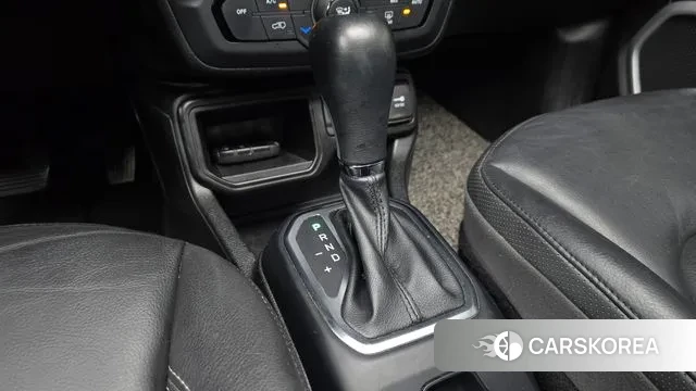 Jeep Renegade id 3505240 из Кореи 19