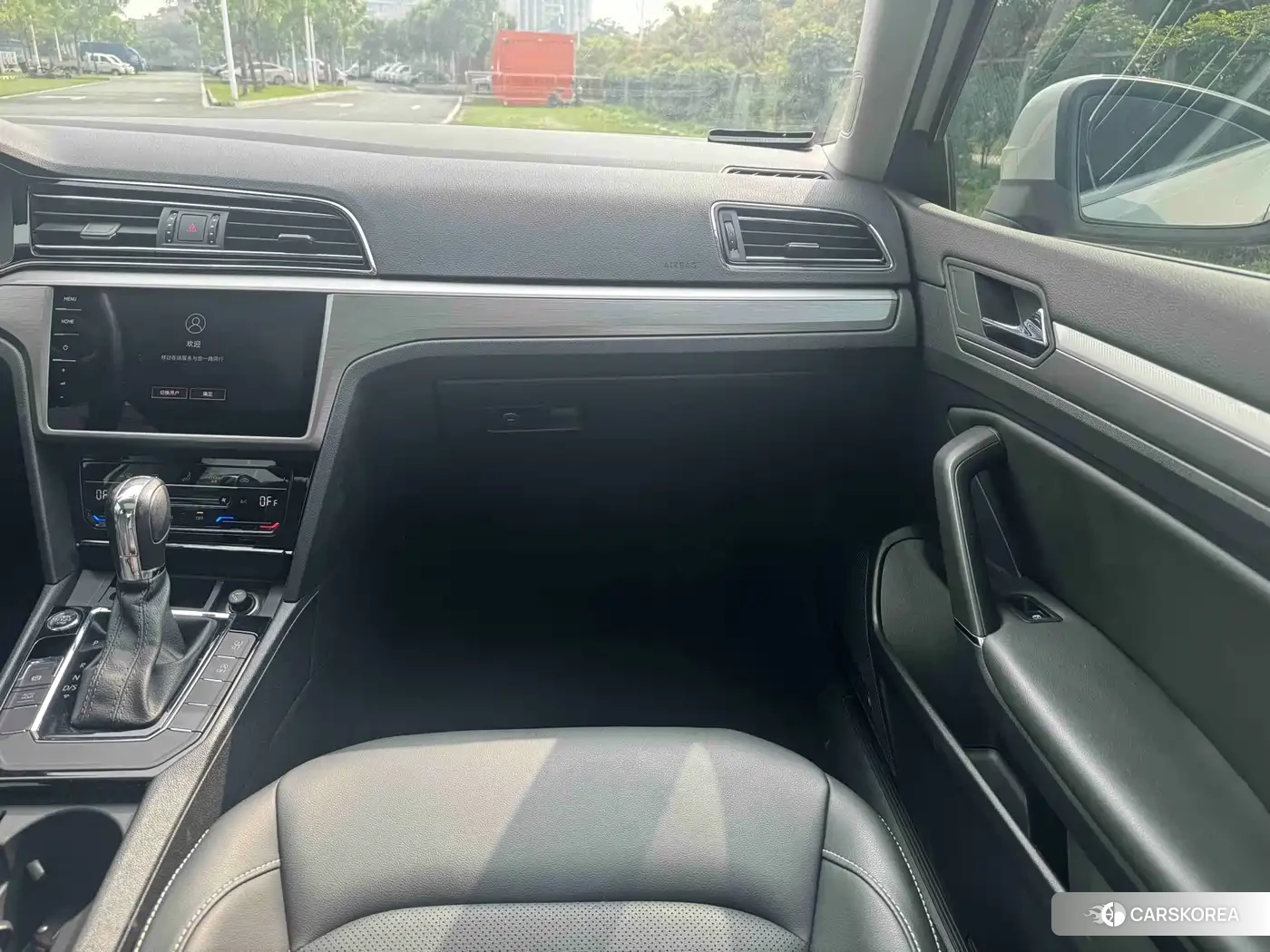 Volkswagen Lamando id 4538887 из Китая 20