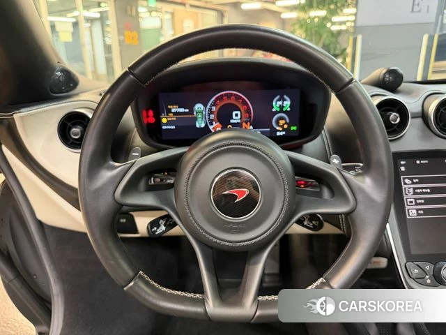 McLaren 570S id 3845983 из Кореи 19