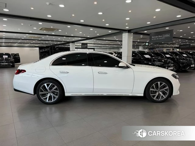 Mercedes-Benz E-Class W214 id 4540054 из Кореи 19