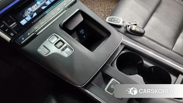 Hyundai The New Grandeur IG id 3707466 из Кореи 19