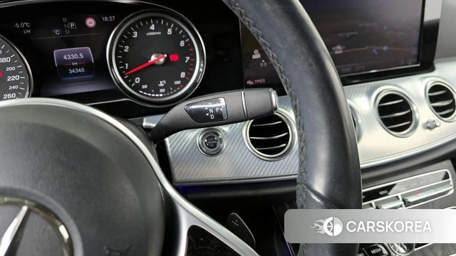 Mercedes-Benz E-Class W213 id 3873196 из Кореи 19