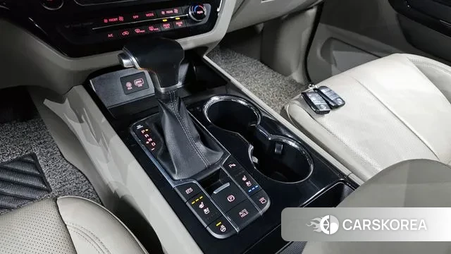 Kia The New Carnival id 3592850 из Кореи 19