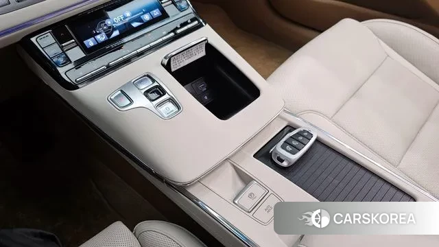 Hyundai The New Grandeur IG id 3402374 из Кореи 19