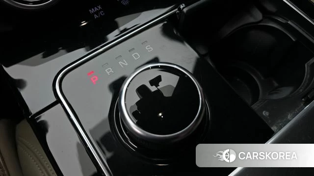 Land Rover Range Rover Velar id 4780953 из Кореи 31