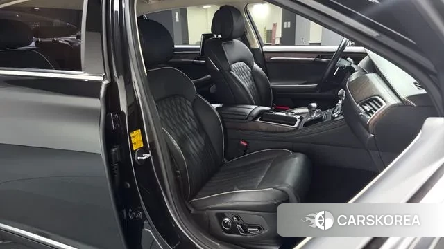 Genesis G90 id 3407906 из Кореи 19