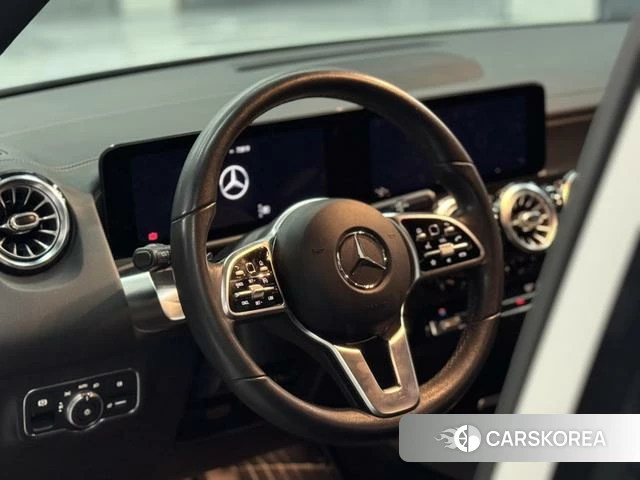 Mercedes-Benz GLB id 4227861 из Китая 12