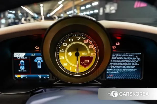 Ferrari F8 Spider id 3498565 из Кореи 9