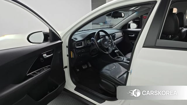 Kia Niro id 4873482 из Кореи 29