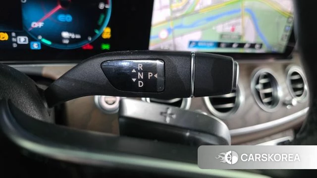 Mercedes-Benz E-Class W213 id 3860424 из Кореи 19