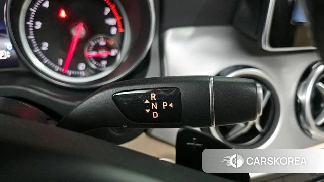 Mercedes-Benz GLA-Class X156 id 3814180 из Кореи 19