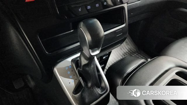 Hyundai Staria id 3892013 из Кореи 19