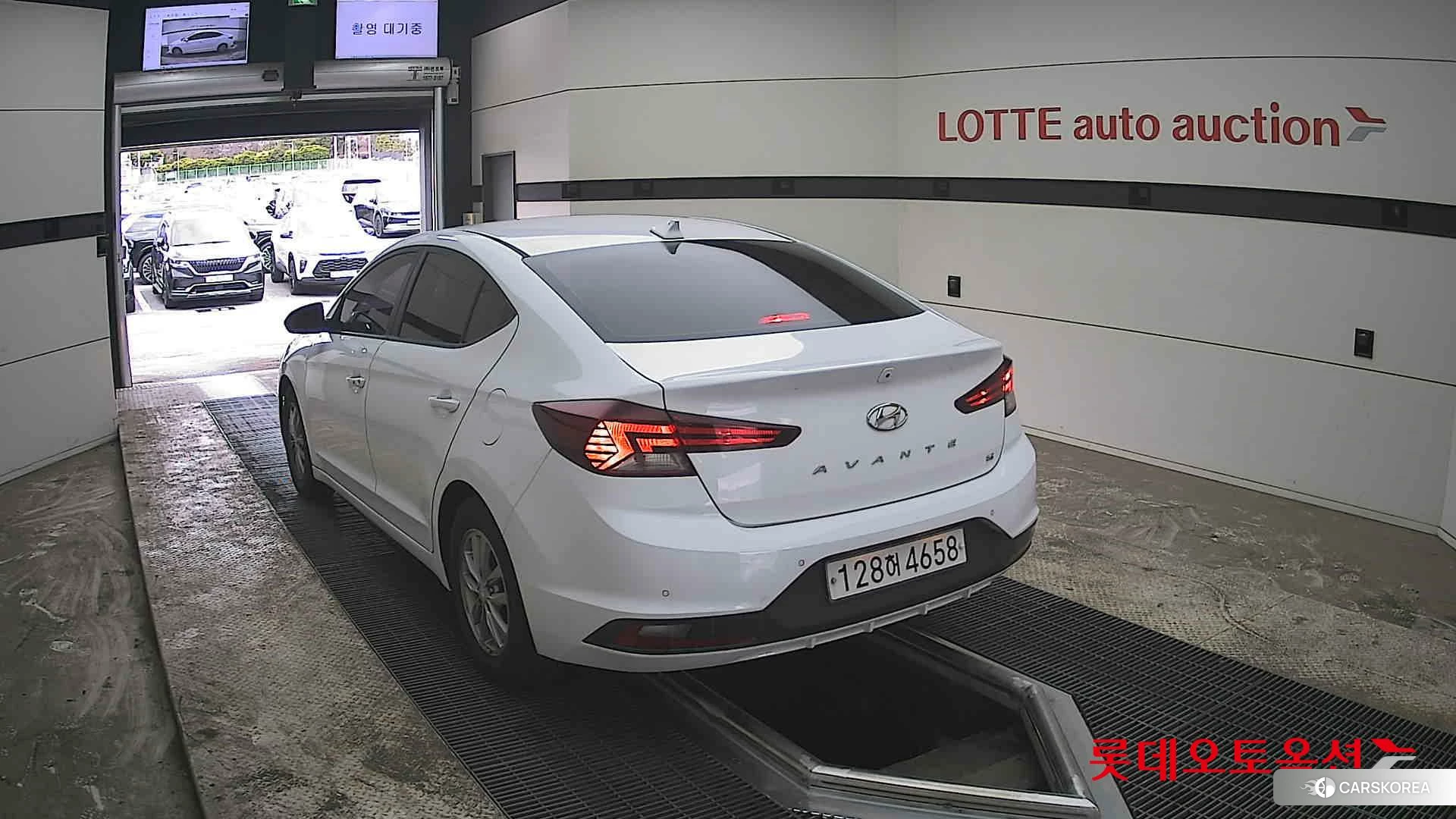 Hyundai Avante id 3869275 из Кореи 36