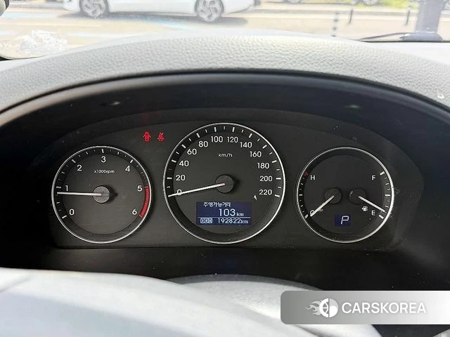 Hyundai The New Grand Starex id 4402927 из Кореи 19