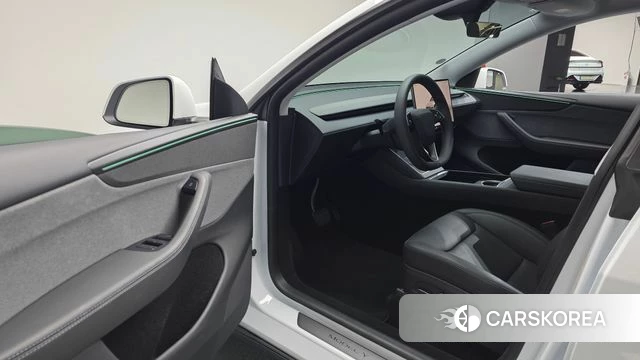 Tesla Model Y id 4773258 из Кореи 32