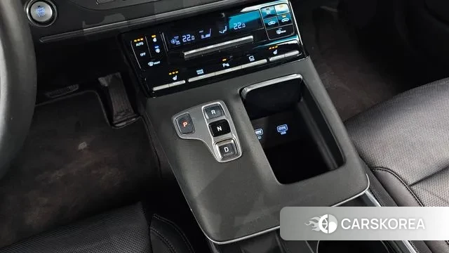 Hyundai The New Grandeur IG id 3319038 из Кореи 19