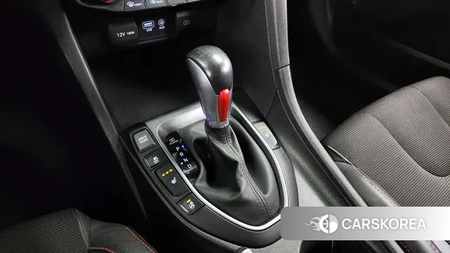 Hyundai Veloster (JS) id 3434493 из Кореи 19