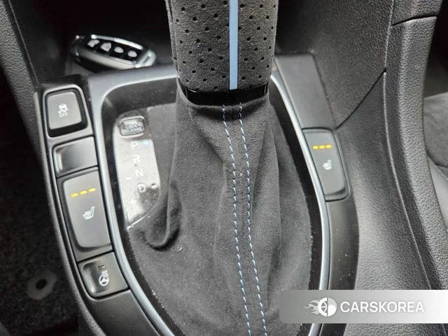 Hyundai Veloster (JS) id 4206658 из Кореи 14