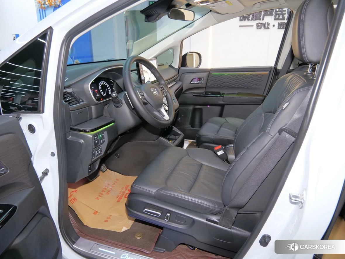 Honda Elysion id 4479465 из Китая 17