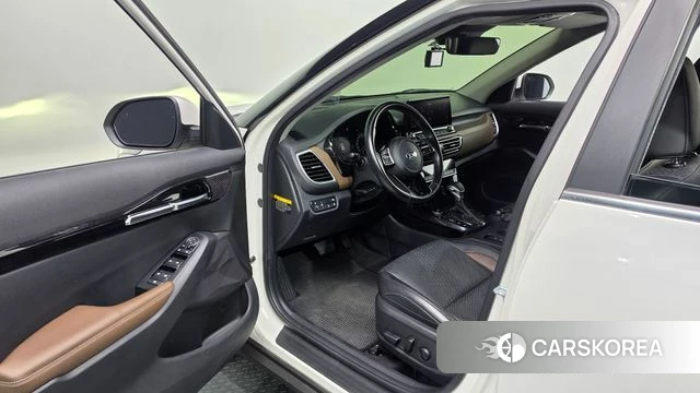 Kia Seltos id 4520026 из Кореи 29