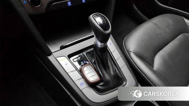 Hyundai Avante AD id 3845680 из Кореи 19