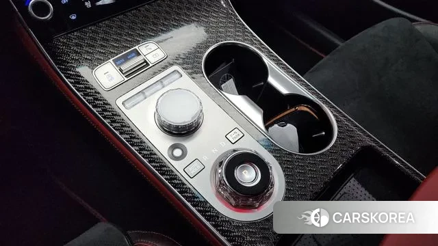 Genesis GV70 id 3462121 из Кореи 19