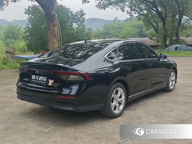 Honda Accord id 4290073 из Китая 9