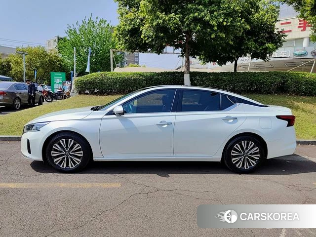 Nissan Teana id 4261898 из Китая 9
