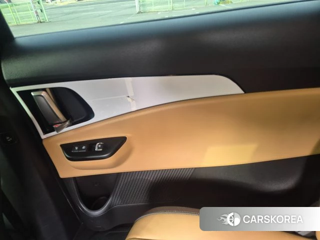 Kia Carnival 4th generation id 3791913 из Кореи 16