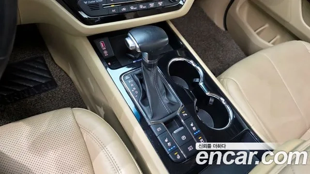 Kia The New Carnival id 2952035 из Кореи 19