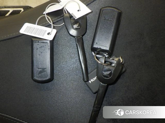 Honda X-ADV 750 id 3949937 из Японии 33