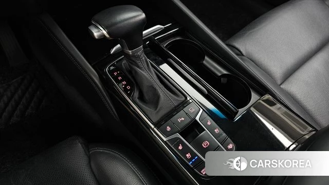 Kia All New K7 Hybrid id 4587439 из Кореи 32