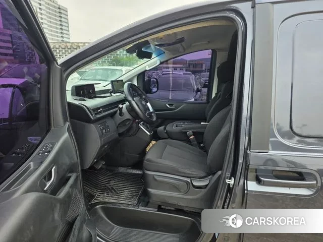 Hyundai Staria id 3306688 из Кореи 16