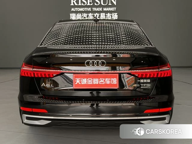 Audi A6L id 4242399 из Китая 9