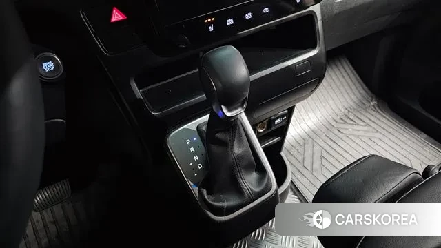 Hyundai Staria id 3776347 из Кореи 19