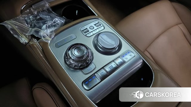 Genesis G90 (RS4) id 4736022 из Кореи 19