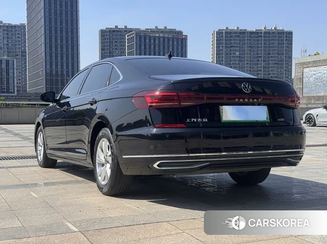 Volkswagen Passat PHEV id 4393181 из Китая 20