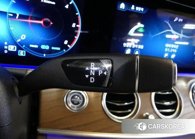 Mercedes-Benz E-Class W213 id 4682284 из Кореи 19