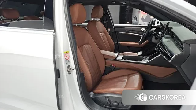 Audi A6 (C8) id 3488772 из Кореи 19