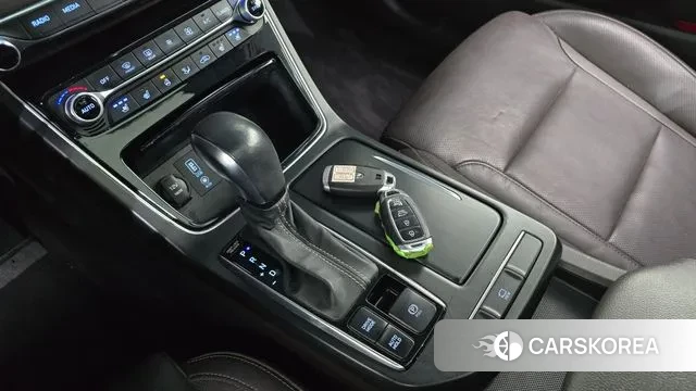 Hyundai Grandeur IG id 3772900 из Кореи 19