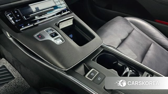Hyundai The New Grandeur IG Hybrid id 4284504 из Кореи 19