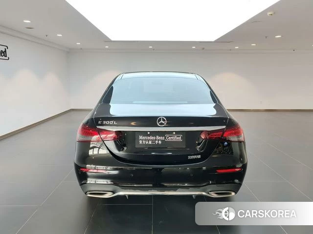 Mercedes-Benz E-class id 4300201 из Китая 13