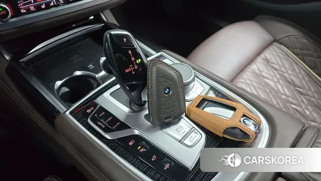 BMW 7 Series (G11) id 3478477 из Кореи 19