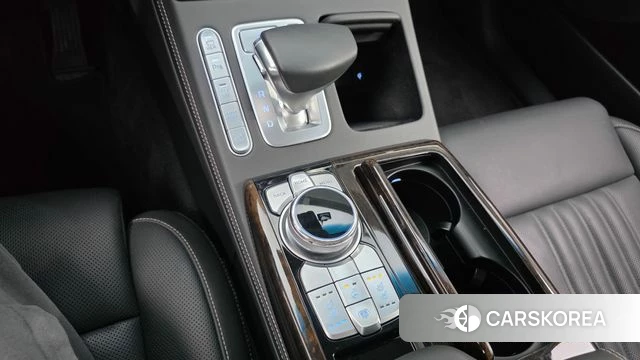 Genesis G90 id 4330848 из Кореи 19
