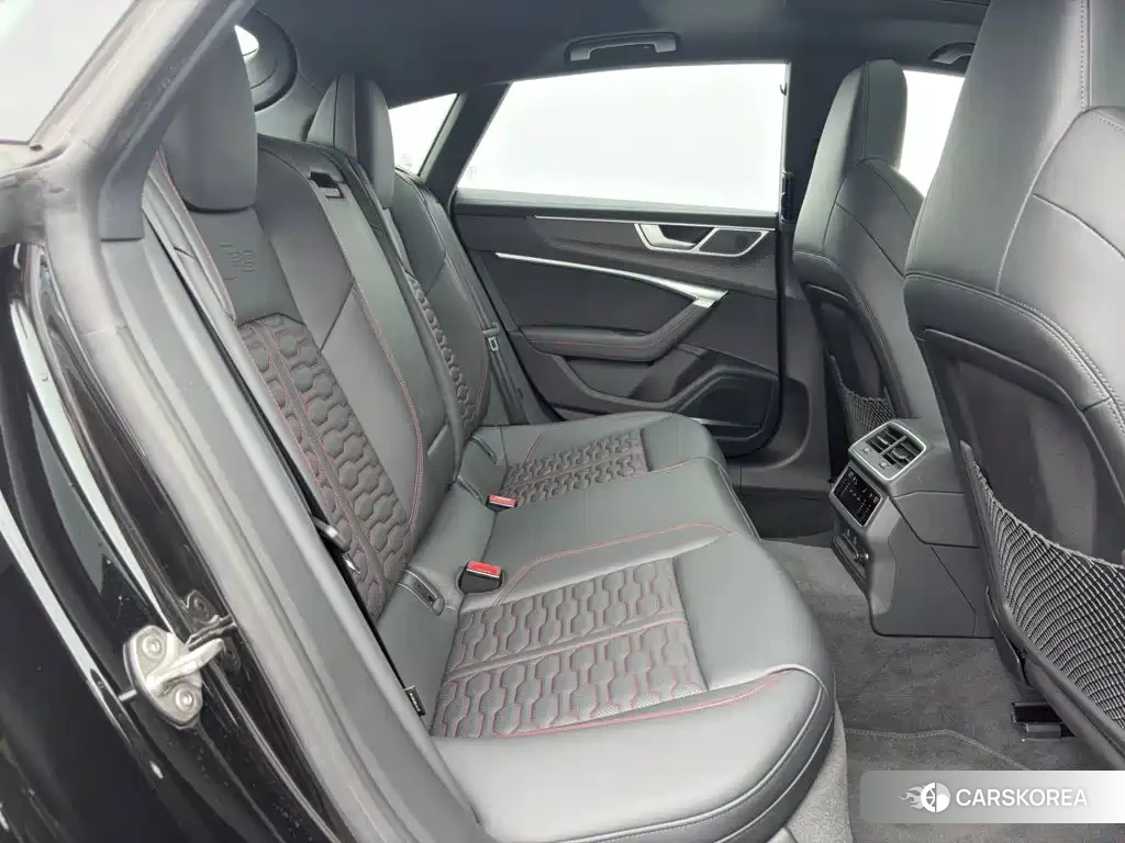 Audi RS 7 id 4599611 из Китая 19