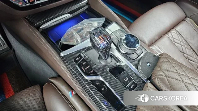 BMW 5 Series (G30) id 3366495 из Кореи 19