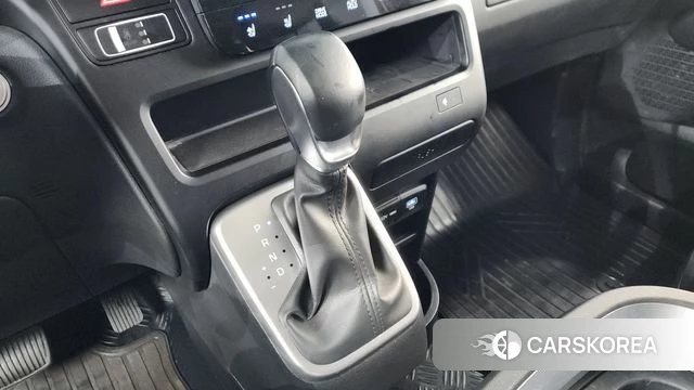 Hyundai Staria id 4308147 из Кореи 19
