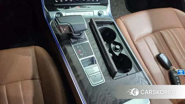 Audi A6 (C8) id 3281053 из Кореи 19