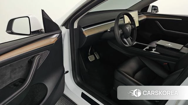 Tesla Model Y id 4505584 из Кореи 29